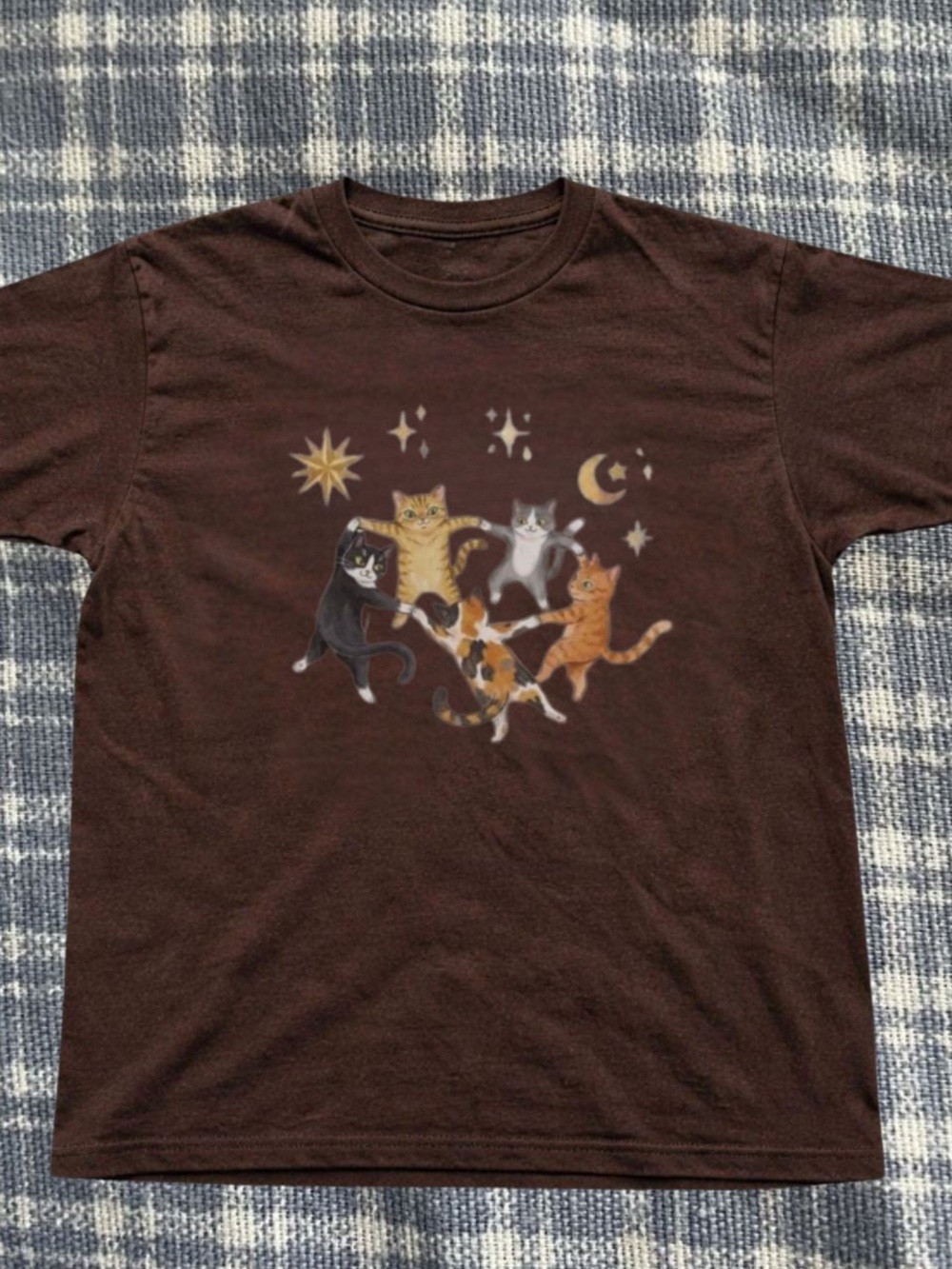 Gildan Brown Cat Circle Graphic Tee - Picture 1 of 1